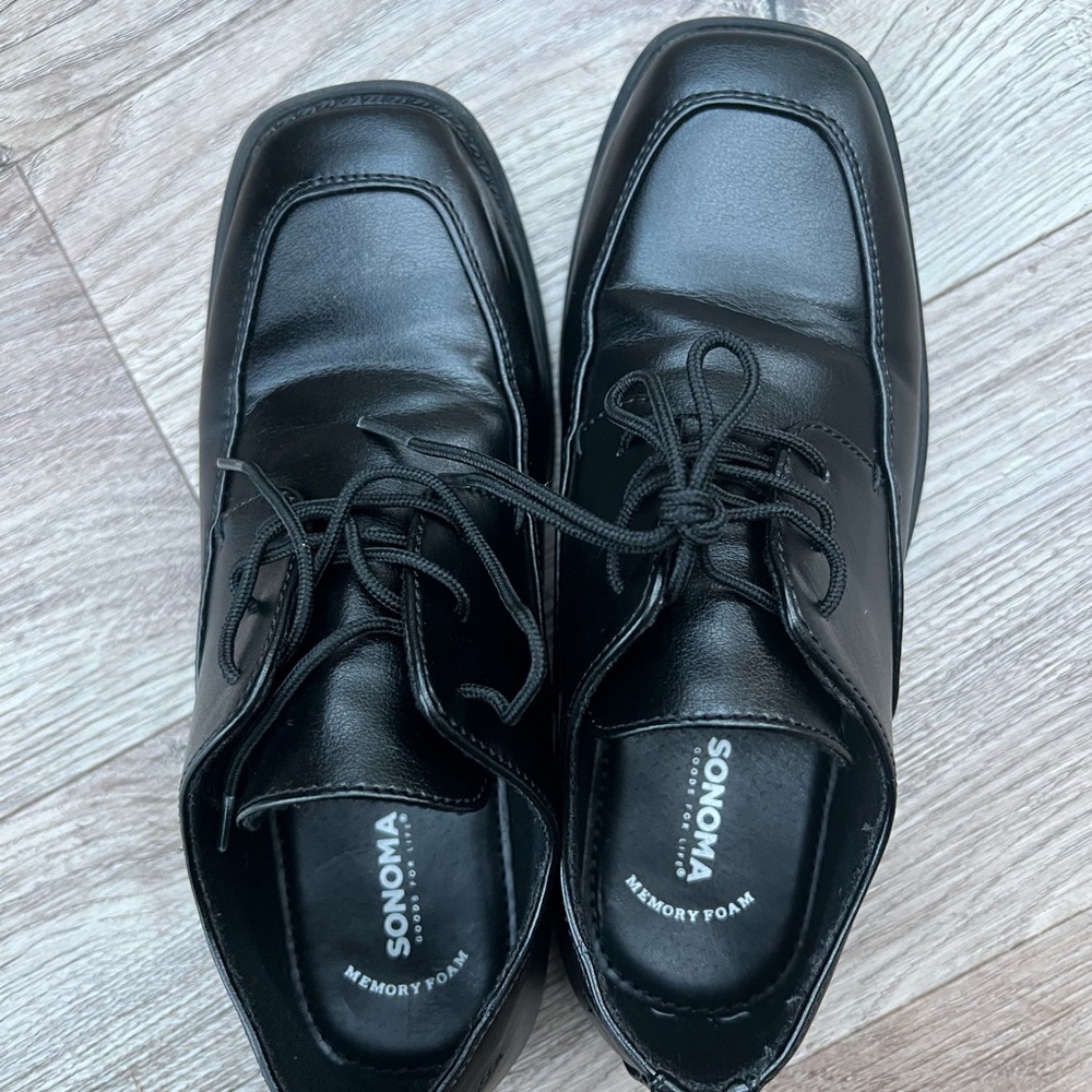 Sonoma Boy’s Classic Black Oxfords